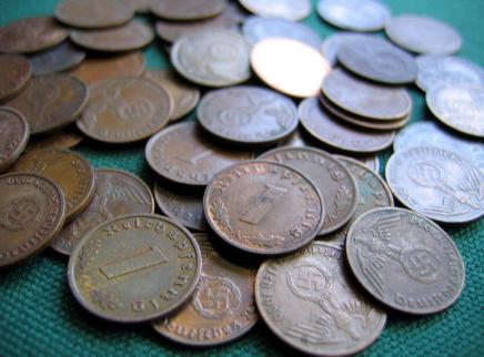 Nazi Third Reich reichspfennig copper coins with swastika